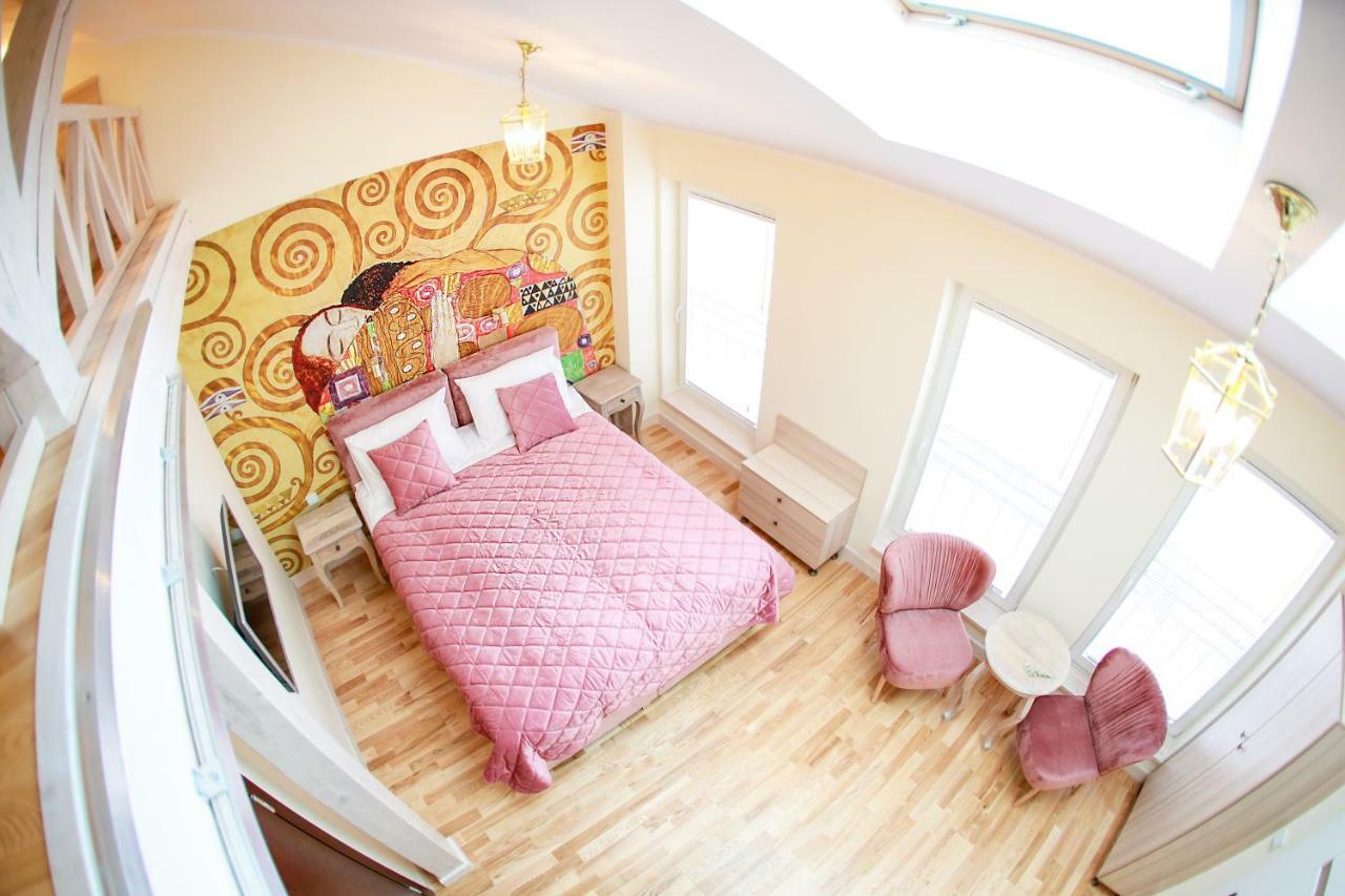 Sky&Light Apartments Krakow Luaran gambar
